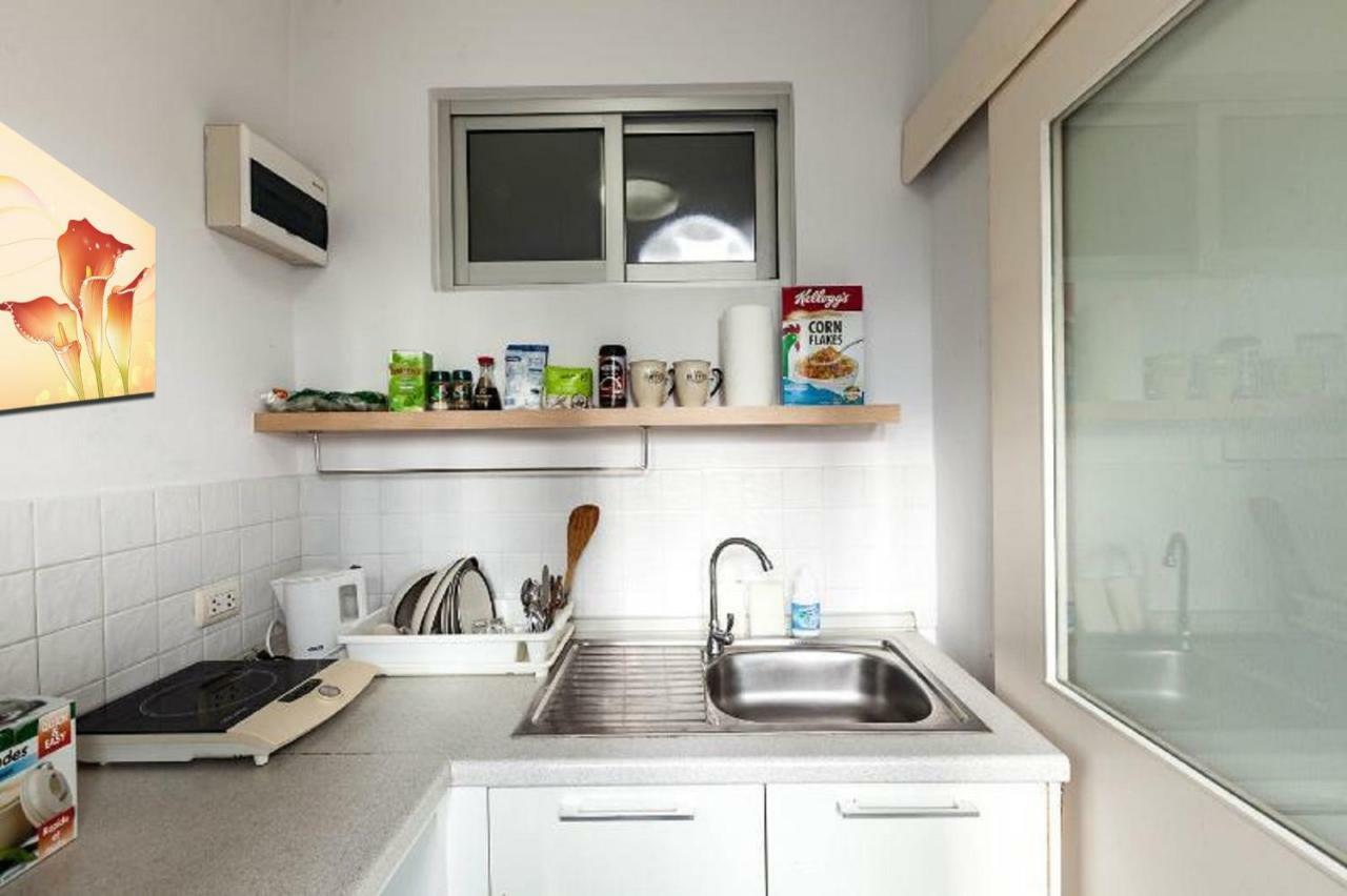 1br 5 Min To Bts 1000mbps Fiber Wi-fi Apartment Bangkok